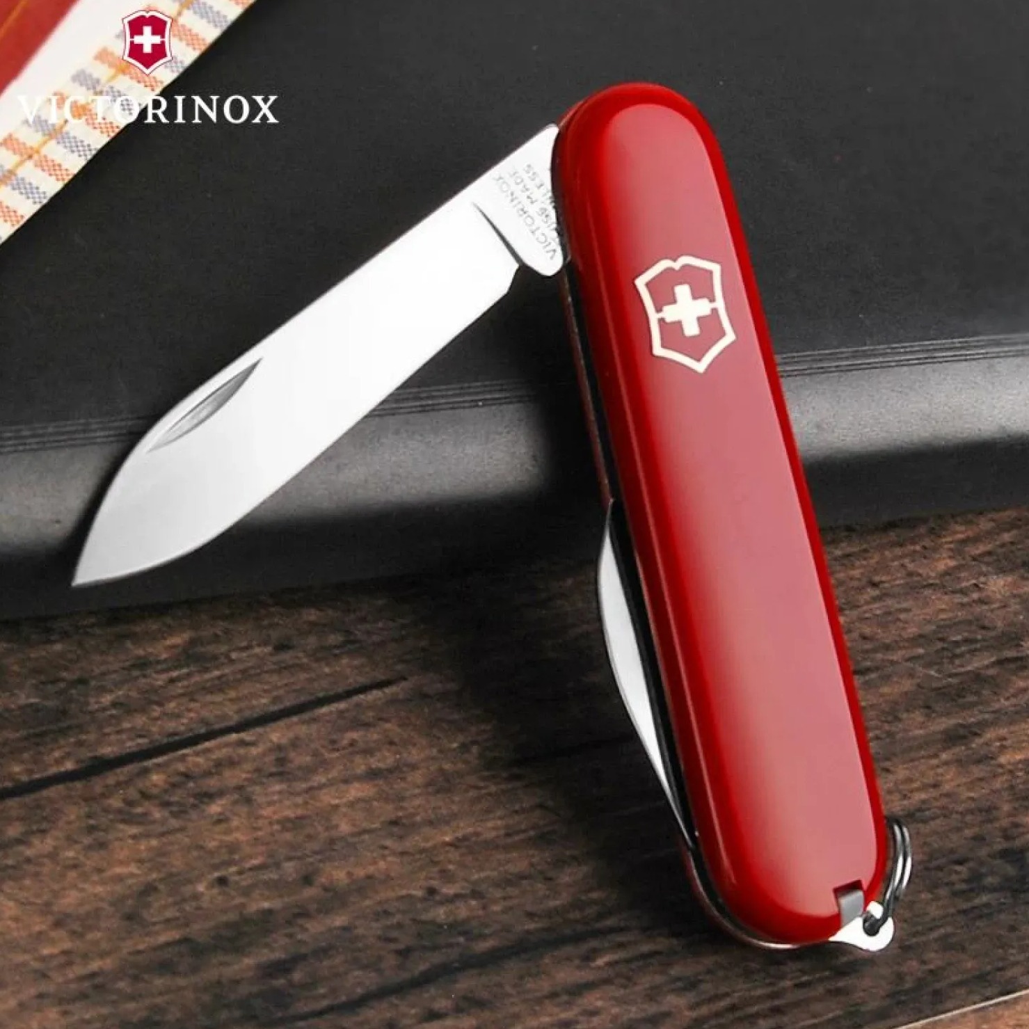 Нож Victorinox Bantam, Red, 2022: от 2 600 ₽